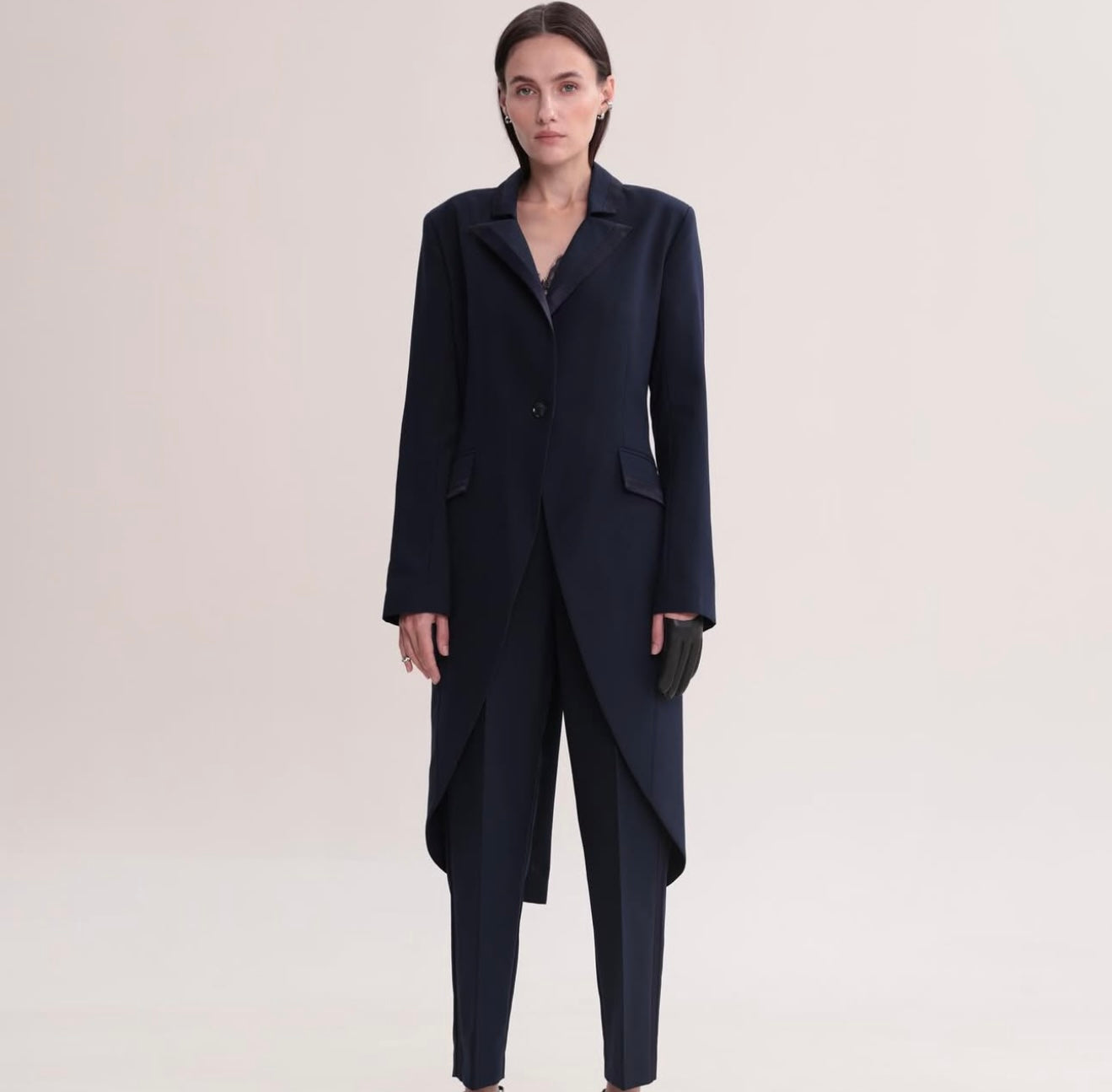 WOMEN’S TUXEDO SUIT