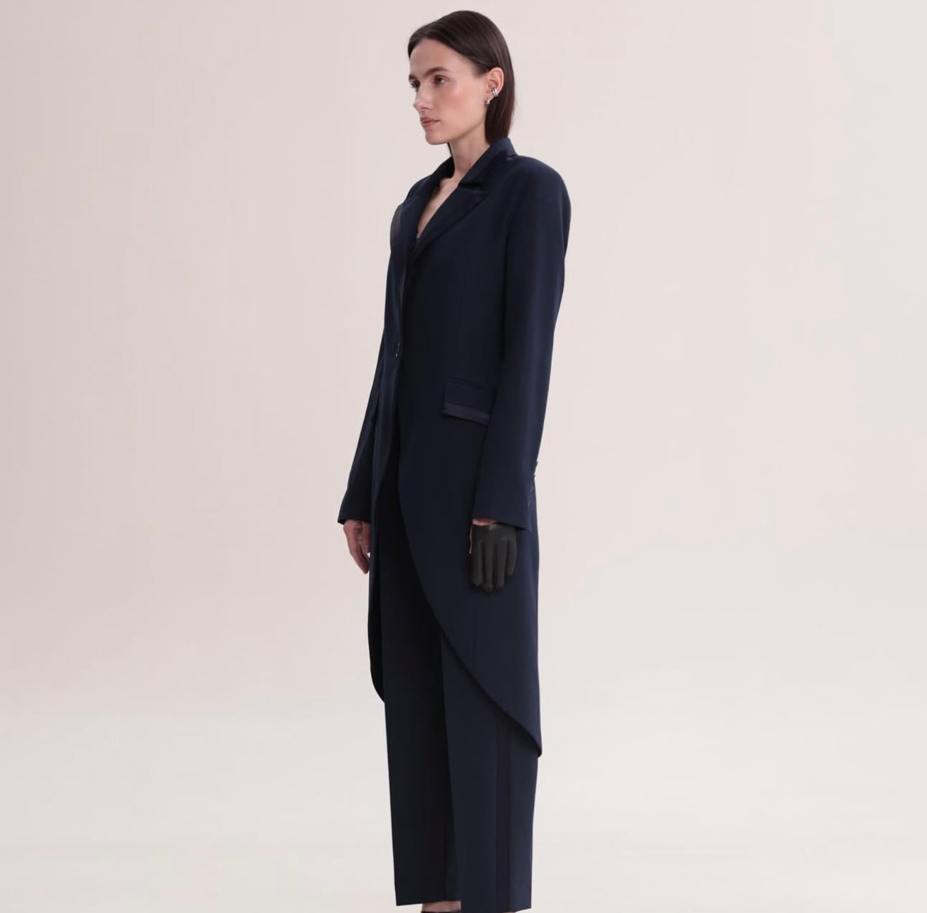 WOMEN’S TUXEDO SUIT
